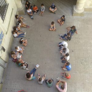 Conseil de maison dans le hall